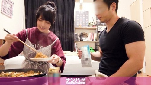 搭讪高手偷拍大学女生性爱：私密面部特写