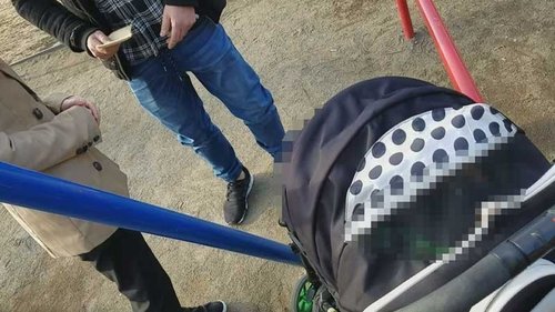 FC2 人妻不倫：公園ホテルで肋骨が見える奥さんが知らない男と