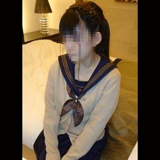 制服日本女孩與老男人為夢想性愛：無碼原始中出