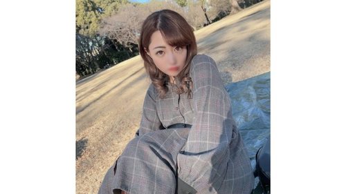 FC2第一次拍摄，真面目曝光！禁欲末期潮吹，高潮三次的变态女