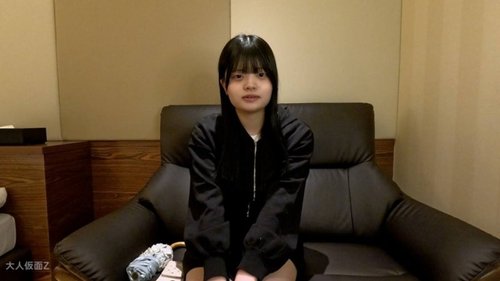 FC2素人まなみ18歳：中出し、ディープスロート、アナル、おもちゃ責め