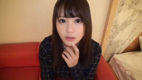 日本素人初次AV拍攝：巨乳業餘女性自慰噴射
