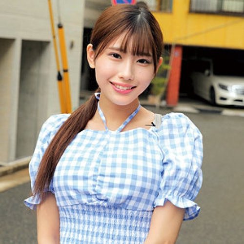 Minami 大胸大學生中出，高清有碼影片
